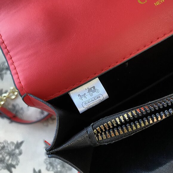 Coach Strawberry Tan Shoulder Crossbody Bag - Picture 3 of 14